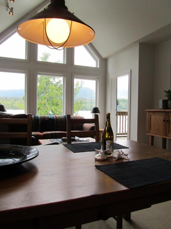 203 At Water'S Edge Apartment Ucluelet Bilik gambar