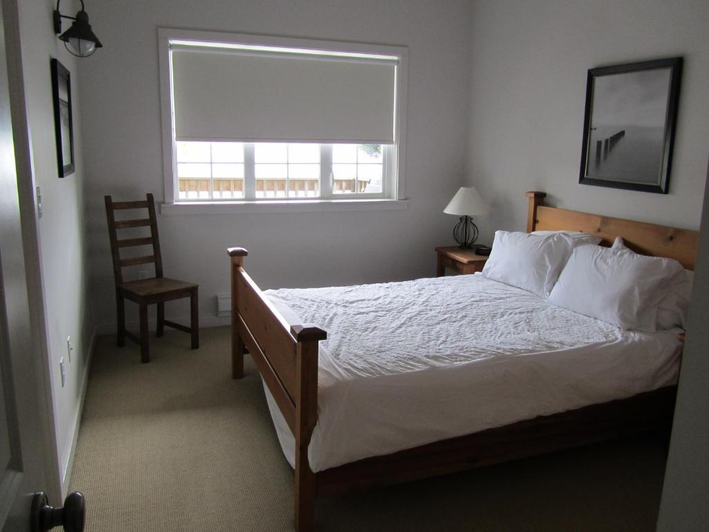 203 At Water'S Edge Apartment Ucluelet Bilik gambar